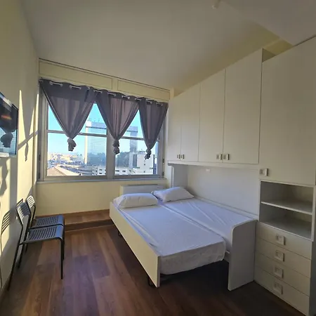 Πανσιόν 67 Quiet & Comfortable Private *